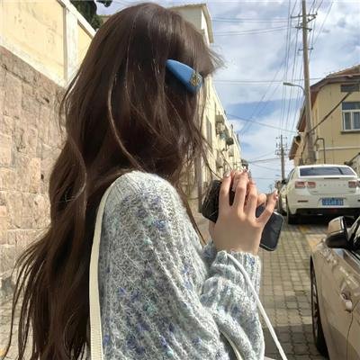 路边野花不要采